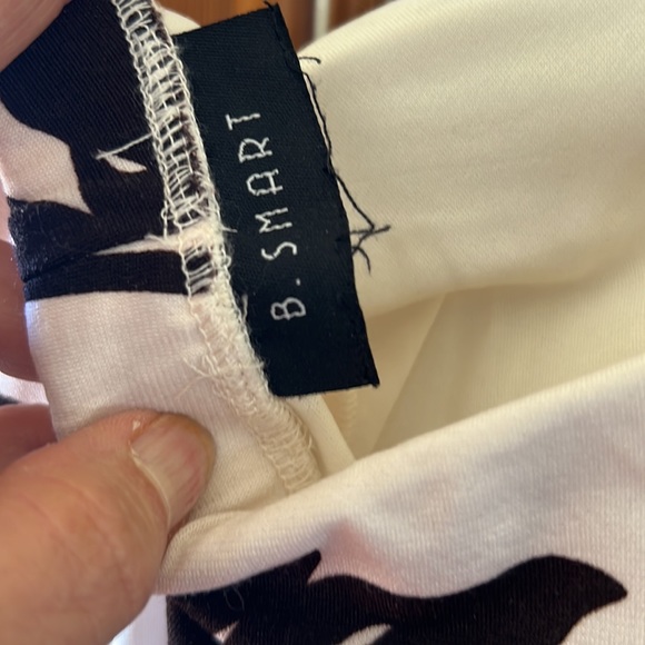 B. Smart Dress - Picture 3 of 3